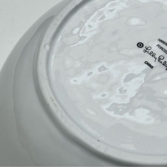 Lilly Pulitzer for Target Porcelain Pineapple Serving Bowl - White with Gold Rim - Picture 9 of 15